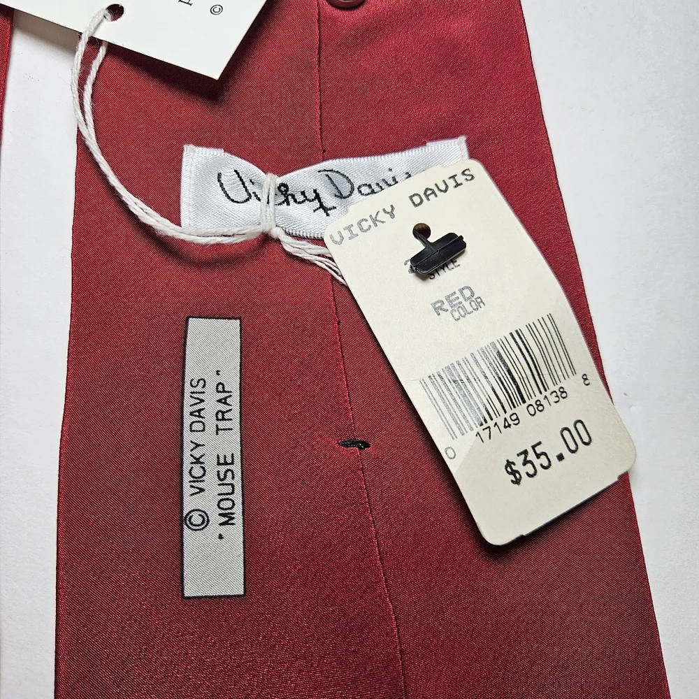 NEW Vicky Davis Red Silk Neck Tie Mouse Trap Computer 3D Mouse Retro Gaming Nerd